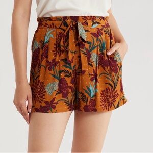 🌿 DR2 Rust Floral Paperbag Waist Shorts – Size Small (Fits 4–6)